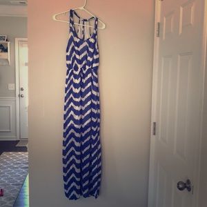 Keyhole back striped maxi dress.